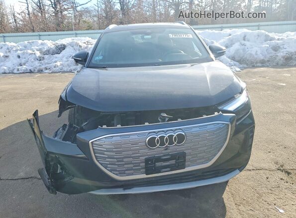 WA1H2BFZ3NP030259 2022 AUDI Q4 Black Դիմացի տեսք