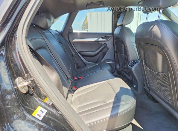 WA1HCCFS5JR019168 2018 AUDI Q3 Черный 