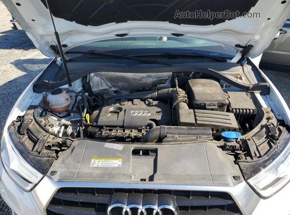 WA1JCCFS2HR010147 2017 AUDI Q3 Белый 