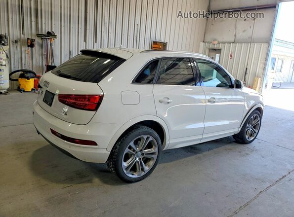 WA1JCCFS3HR002171 2017 AUDI Q3 White 
