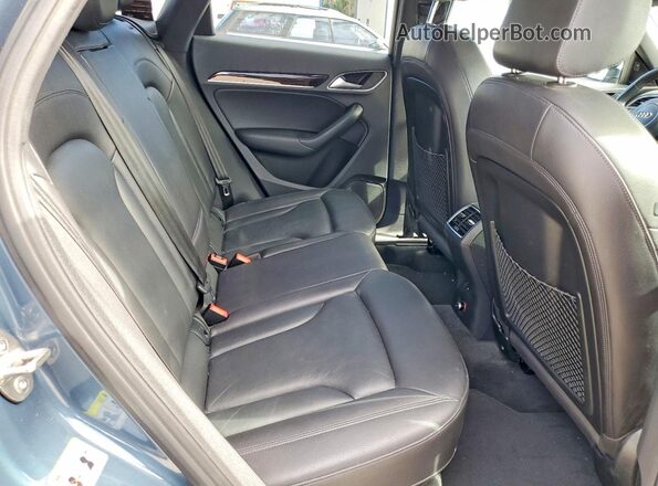 WA1JCCFS3JR011653 2018 AUDI Q3 Blue 