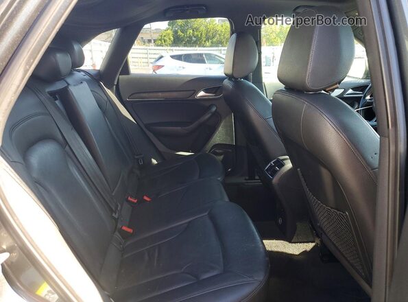 WA1JCCFS4JR023844 2018 AUDI Q3 Gray Սալոնի հետևի տեսք