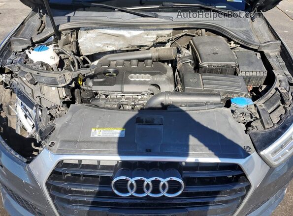 WA1JCCFS4JR023844 2018 AUDI Q3 Gray Շարժիչի բաժամունքի տեսք