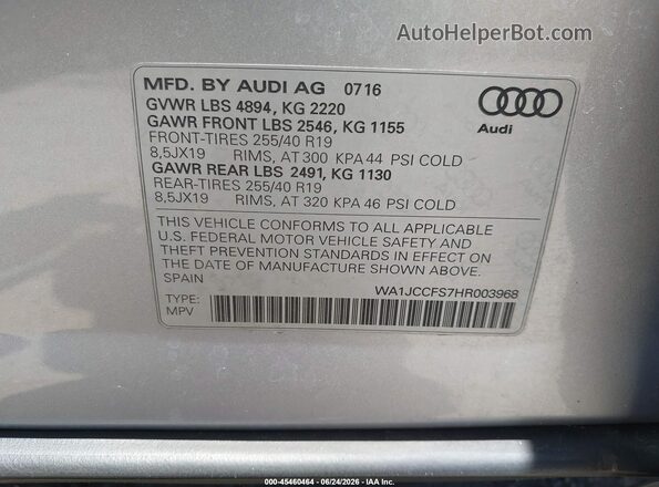 WA1JCCFS7HR003968 2017 AUDI Q3 Silver ძრავის განყოფილების ხედი