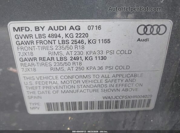 WA1JCCFSXHR004029 2017 AUDI Q3 Gray Widok komory silnika