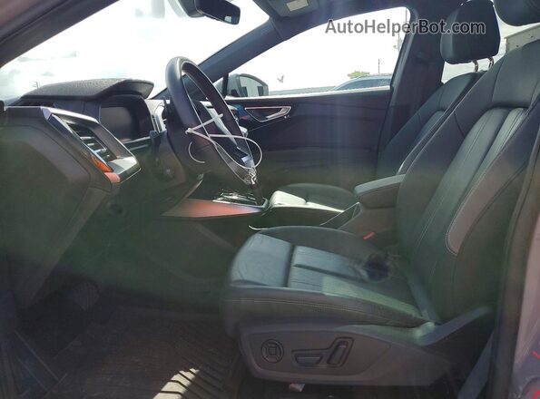WA1KUBFZ3RP053790 2024 AUDI Q4 Gray Սալոնի դիմացի տեսք
