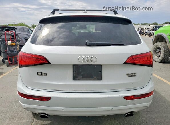 WA1L2AFP0HA028074 2017 AUDI Q5 White Հետևի տեսք