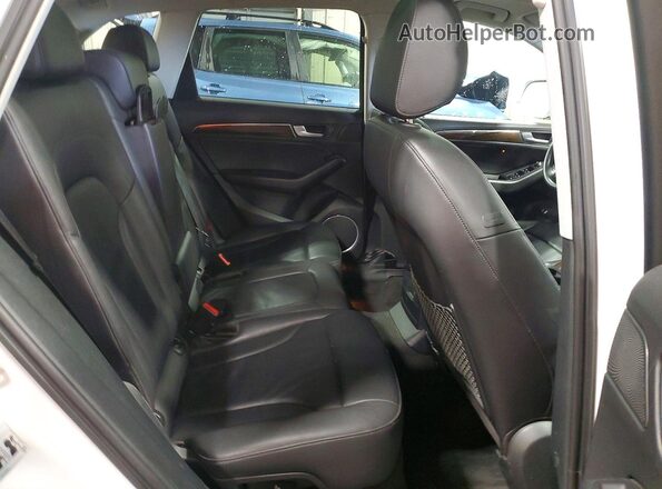 WA1L2AFP1GA138453 2016 AUDI Q5 White Vista interior trasera