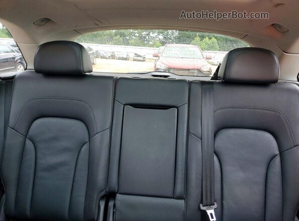 WA1L2AFP2GA037244 2016 AUDI Q5 Silver Вид задніх сидінь