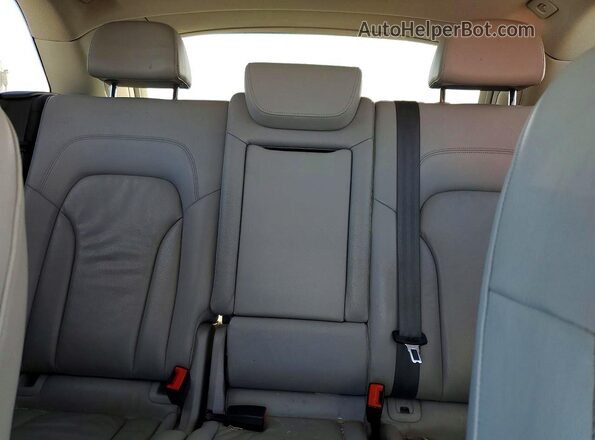 WA1L2AFP5HA008886 2017 AUDI Q5 Black Вид задніх сидінь