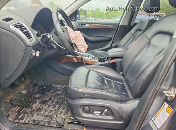 WA1L2AFP6GA084390 2016 AUDI Q5 Gray Front interior view