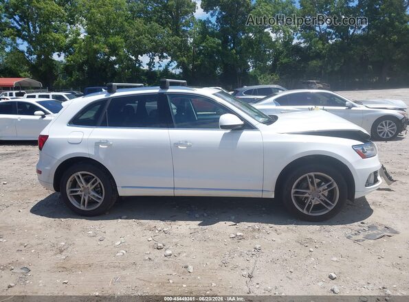 WA1L2AFP9HA013704 2017 AUDI Q5 White Սալոնի հետևի տեսք