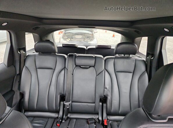 WA1LAAF70HD024754 2017 AUDI Q7 Gray Вид задніх сидінь