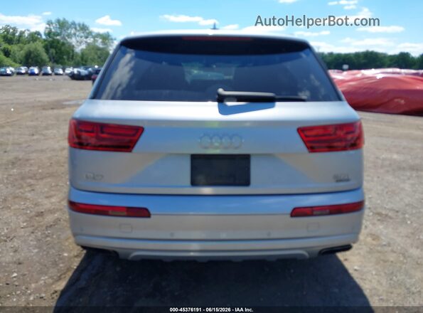 WA1LAAF70HD039223 2017 AUDI Q7 Silver 