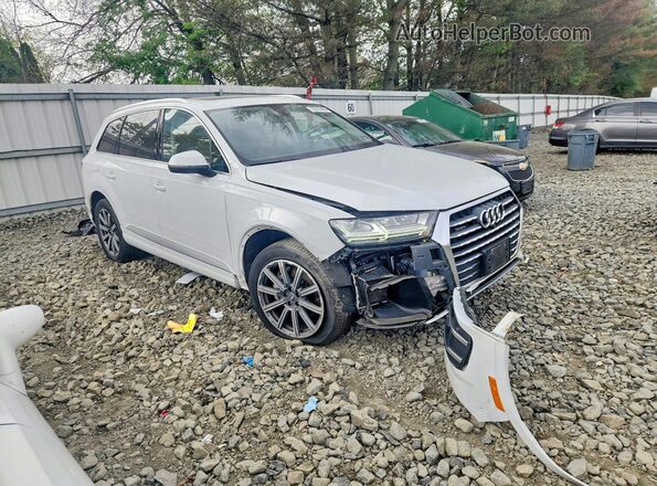WA1LAAF70KD020923 2019 AUDI Q7 White 