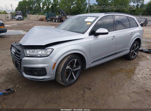 WA1LAAF70KD048995 2019 AUDI Q7 Silver Vista tres cuartos delantera izquierda