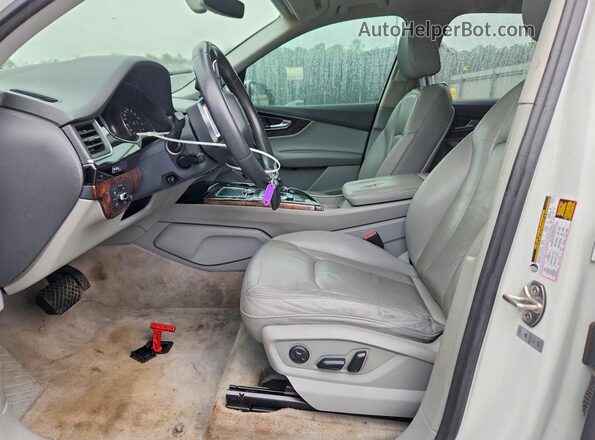 WA1LAAF71HD012970 2017 AUDI Q7 White 