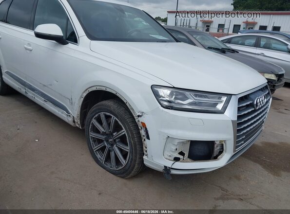 WA1LAAF71HD016260 2017 AUDI Q7 White Вид спереду