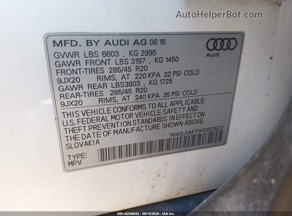 WA1LAAF71HD021572 2017 AUDI Q7 White Շարժիչի բաժամունքի տեսք