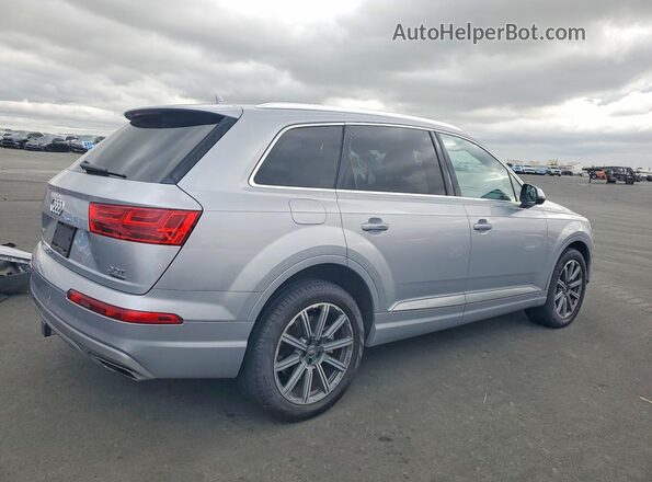 WA1LAAF71JD014143 2018 AUDI Q7 Silver Rear right
