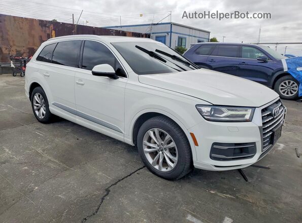 WA1LAAF71JD026227 2018 AUDI Q7 White Delantero derecho