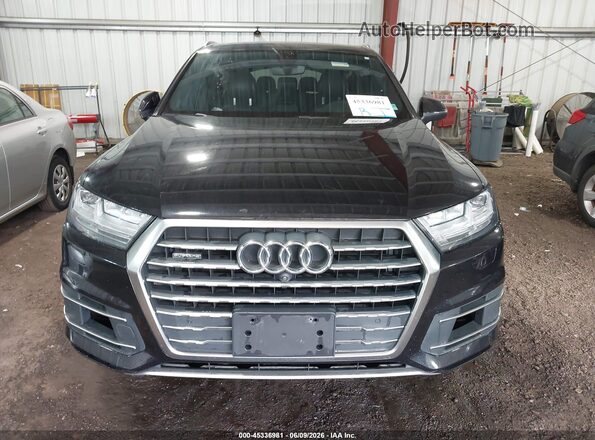 WA1LAAF72HD027428 2017 AUDI Q7 Black ხელსაწყოთა პანელის ხედი