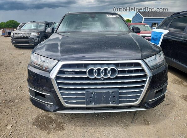 WA1LAAF72HD030152 2017 AUDI Q7 Black Widok z przodu