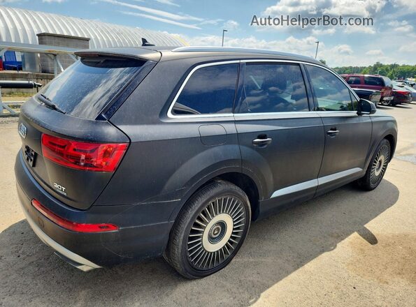 WA1LAAF72HD040325 2017 AUDI Q7 Black Tył prawy