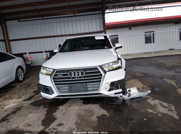 WA1LAAF72JD032344 2018 AUDI Q7 White ხელსაწყოთა პანელის ხედი