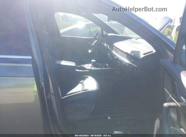 WA1LAAF73HD026238 2017 AUDI Q7 Gray Widok wnętrza z przodu