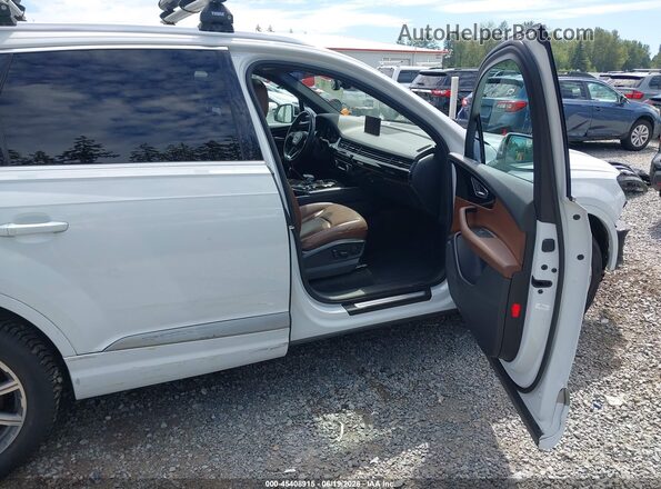 WA1LAAF74HD010680 2017 AUDI Q7 White Vista interior delantera