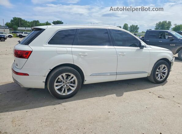 WA1LAAF74JD034967 2018 AUDI Q7 White Rear right