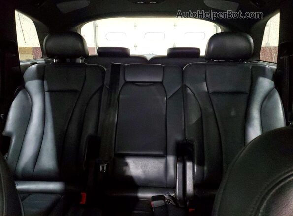 WA1LAAF74JD048190 2018 AUDI Q7 Серебряный 
