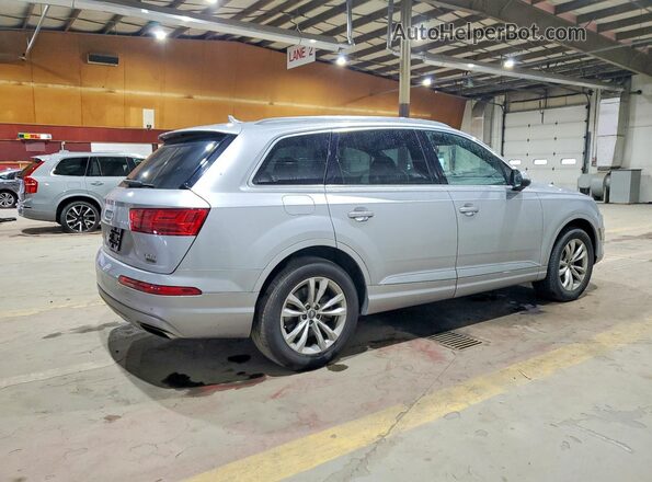WA1LAAF74JD048190 2018 AUDI Q7 Серебряный 