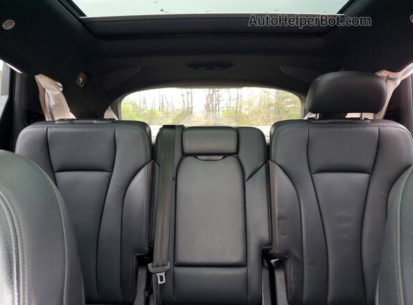 WA1LAAF74KD015062 2019 AUDI Q7 Black Հետևի նստատեղերի տեսք