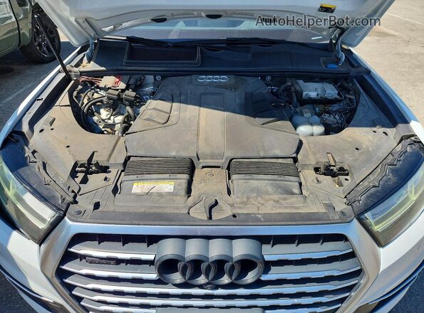 WA1LAAF75HD048726 2017 AUDI Q7 White Սալոնի հետևի տեսք