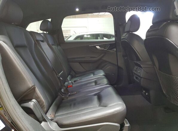 WA1LAAF75JD006708 2018 AUDI Q7 Black Սալոնի հետևի տեսք