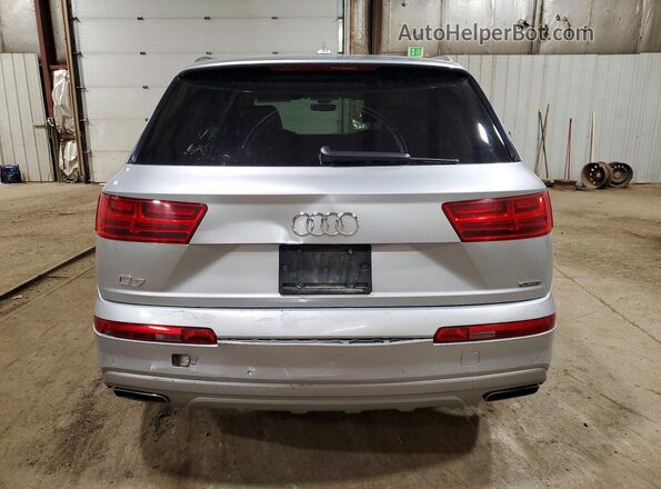WA1LAAF75KD043775 2019 AUDI Q7 Silver Հետևի տեսք