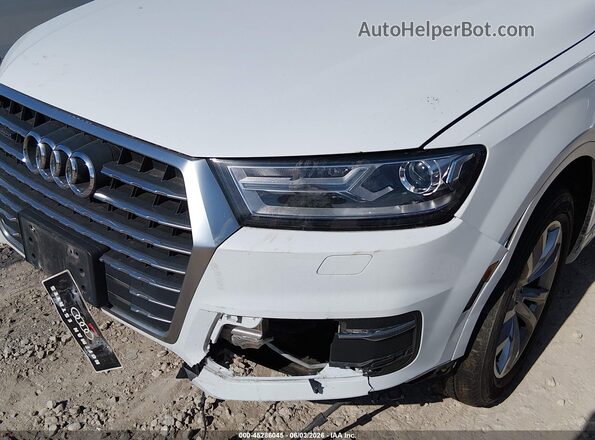 WA1LAAF76HD019493 2017 AUDI Q7 White Widok z przodu