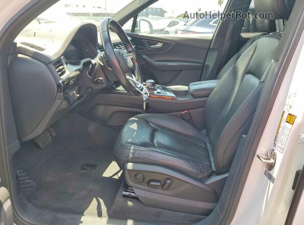 WA1LAAF76HD025889 2017 AUDI Q7 Белый 
