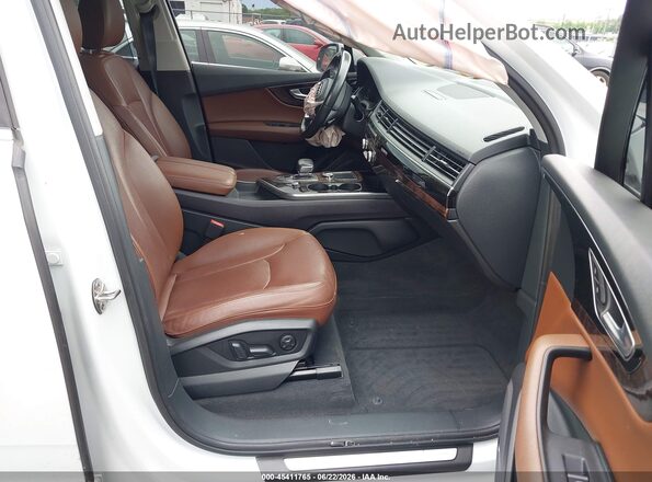 WA1LAAF76KD021980 2019 AUDI Q7 Белый Вид салона спереди