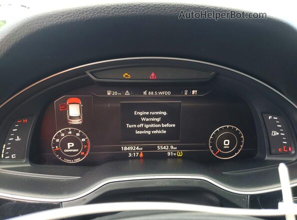 WA1LAAF78HD010097 2017 AUDI Q7 Black Widok zestawu wskaźników