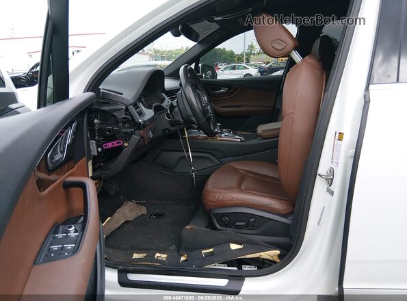 WA1LAAF79HD019438 2017 AUDI Q7 White 