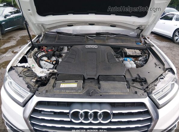 WA1LAAF79HD019438 2017 AUDI Q7 White Vista trasera