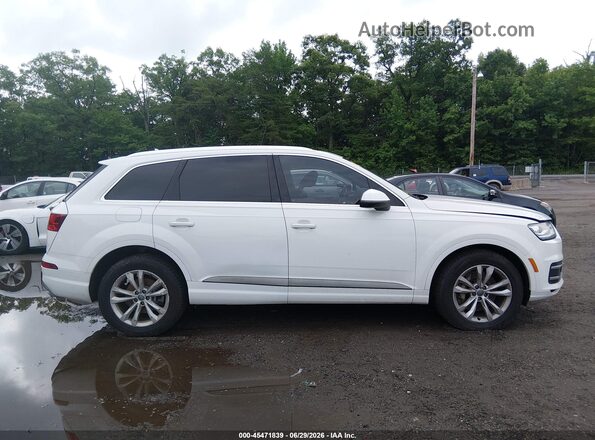 WA1LAAF79HD019438 2017 AUDI Q7 White Vista interior trasera