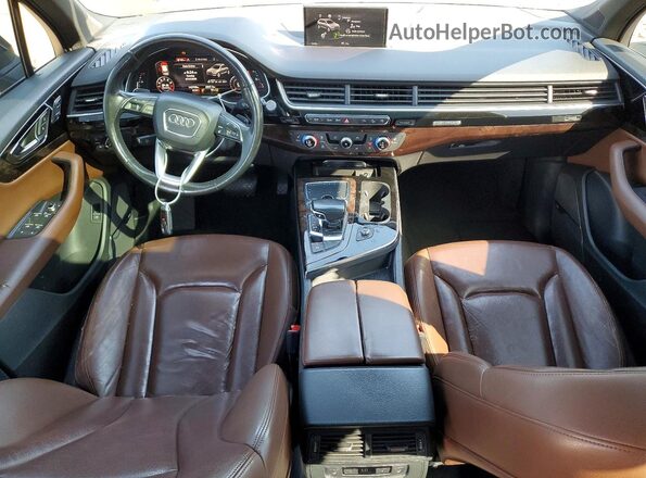 WA1LAAF79HD035106 2017 AUDI Q7 Blue Вид панелі приладів