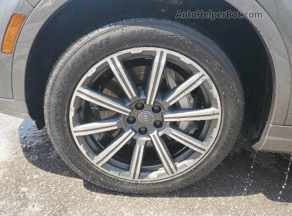 WA1LAAF7XHD015494 2017 AUDI Q7 Gray 