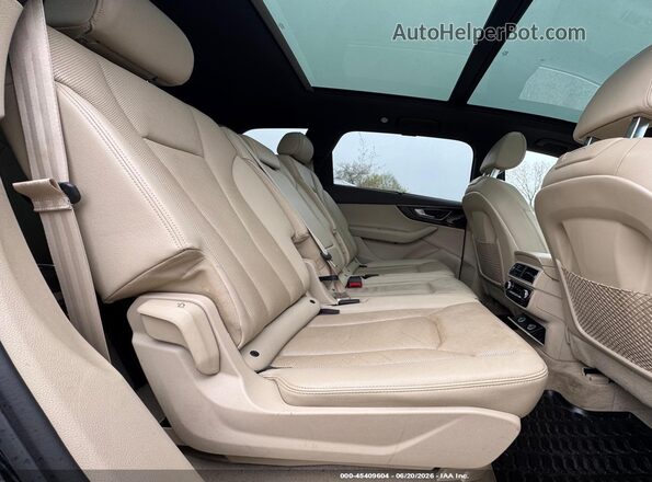 WA1LAAF7XHD031470 2017 AUDI Q7 Black Դիմացի տեսք