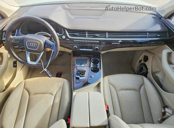 WA1LAAF7XKD007239 2019 AUDI Q7 White 
