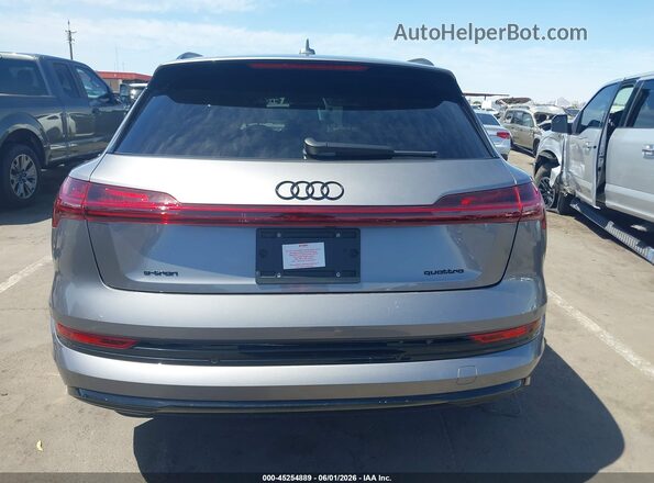 WA1LAAGE2NB009838 2022 AUDI E-TRON Gray 
